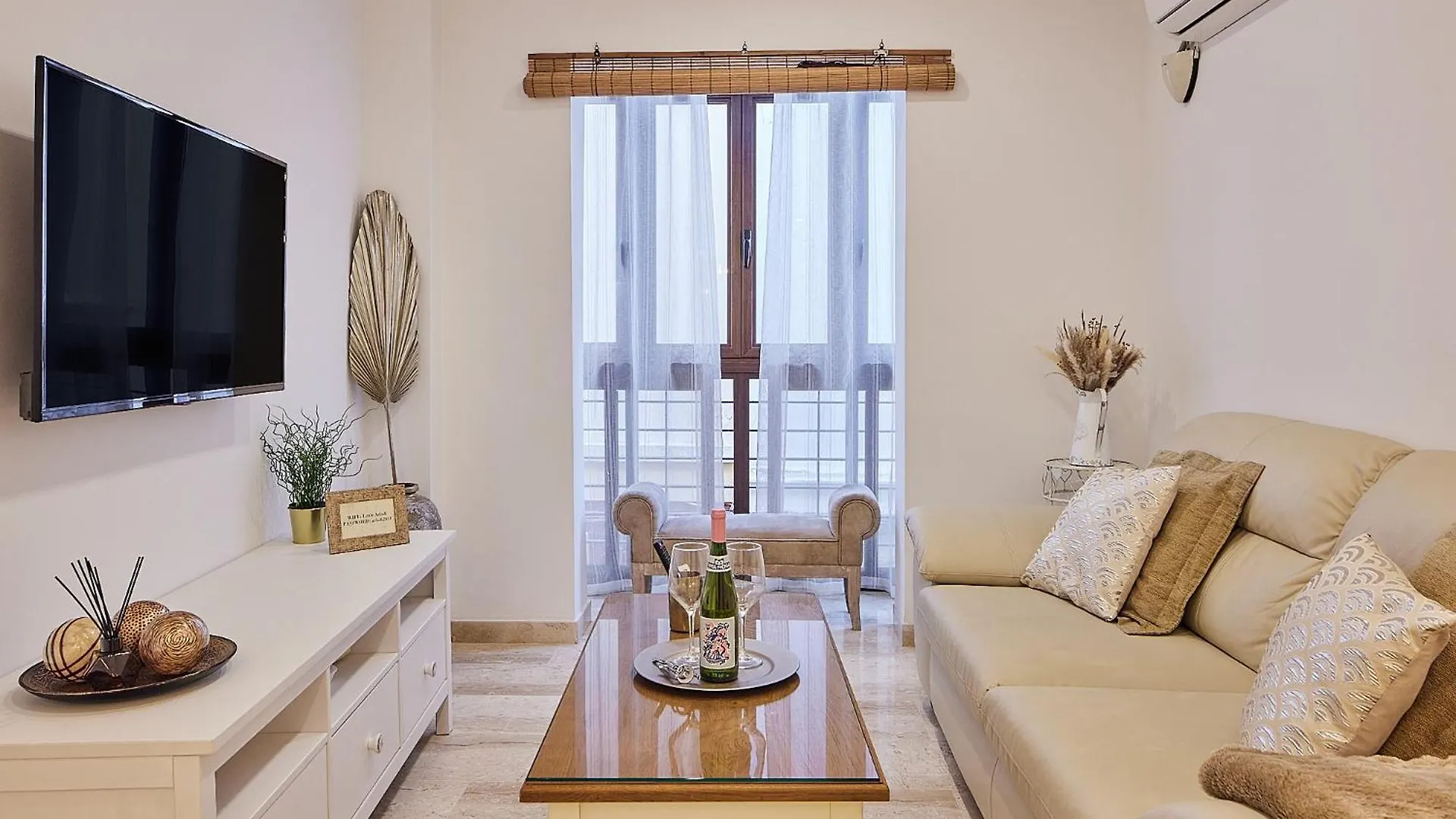 Little Arboli Apartment Cadiz 0*,  Spain